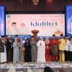Ribuan Masyarakat Hadiri Open House Idul Fitri Bersama Gubernur Kalbar di Pendopo